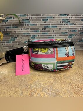 NWT Betsey Johnson Mesh is Fresh comic belt bag